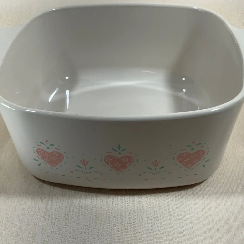 Forever Yours Corning Ware 1.5 Liter Casserole Dish with Cover